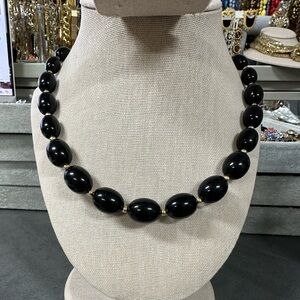 Vintage Signed MONET Black Beaded and Gold Tone Necklace